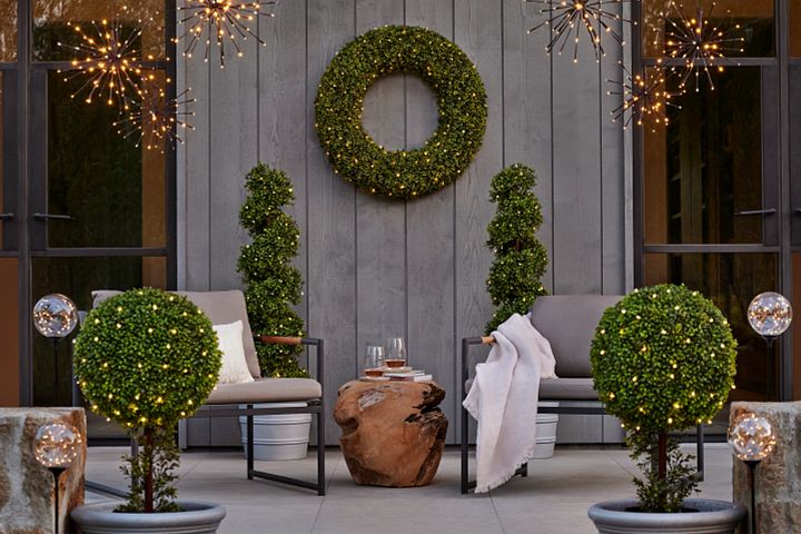 Best Topiary Balls for Elegant Landscaping and Low-Maintenance Gardens